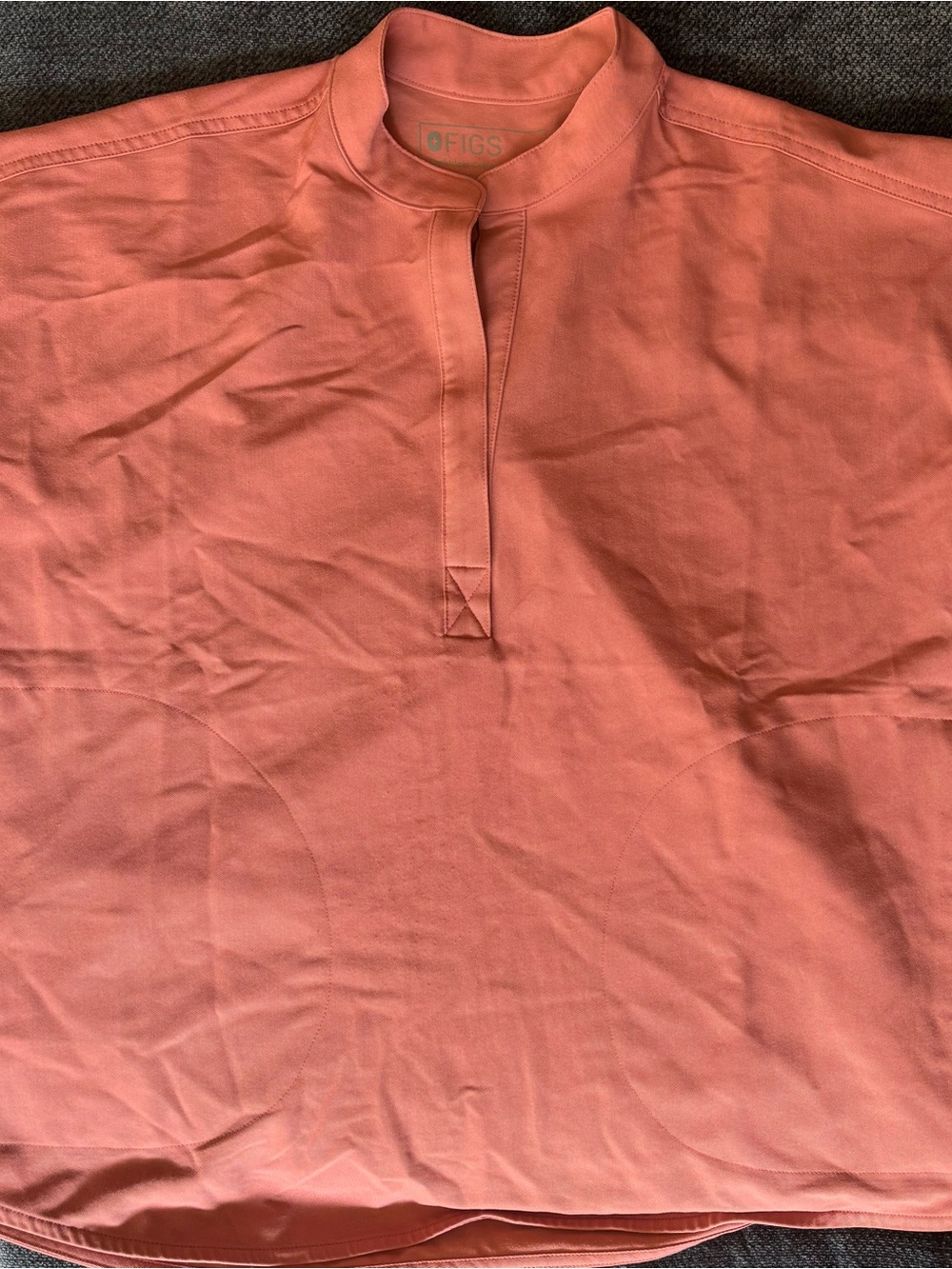 FIGS Rafaela Oversized Scrub Top - Picture 2 of 3